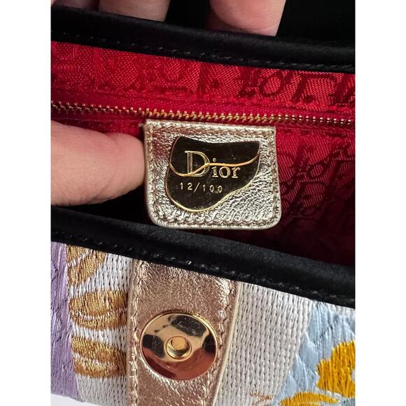 Dior world saddle bag- Japan - Picture 2 of 10